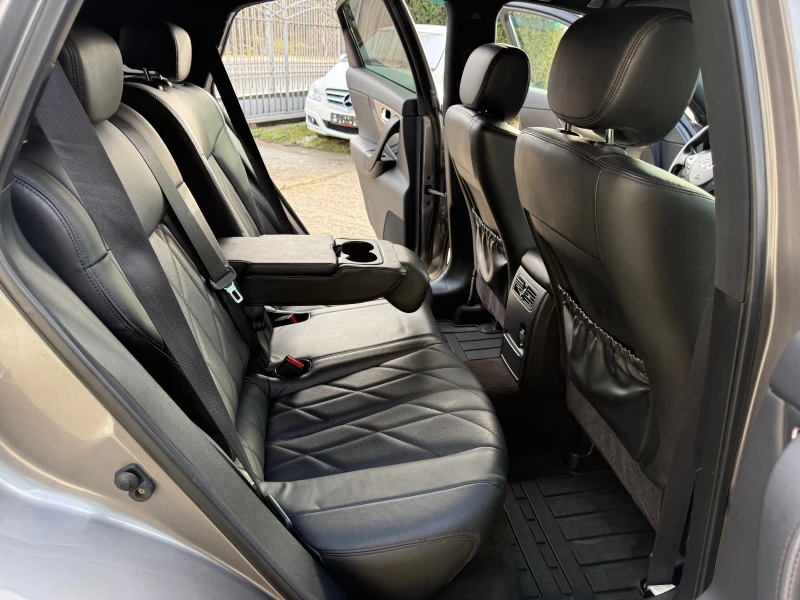 Infiniti Fx 30 d S 4x4, снимка 11 - Автомобили и джипове - 52903608