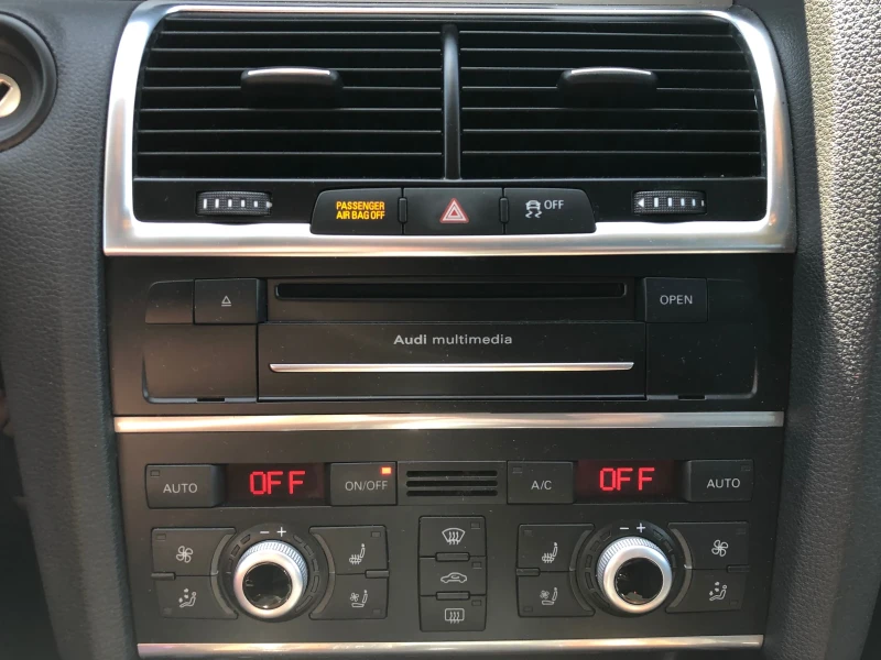 Audi Q7 S line, снимка 10 - Автомобили и джипове - 53179596