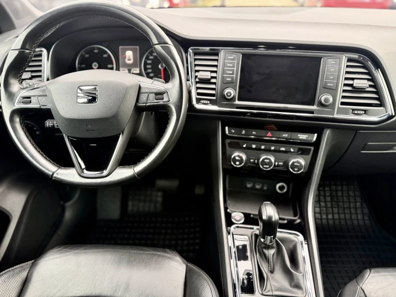 Seat Ateca 2.0 4x4 AVTOMAT XCELLENCE, снимка 11 - Автомобили и джипове - 53451612
