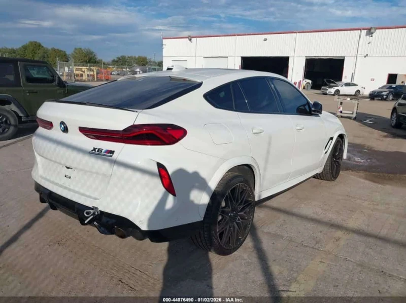 BMW X6 M* Alpine White* HeadUp* Laser* 360* Lane Assist* , снимка 9 - Автомобили и джипове - 53576877