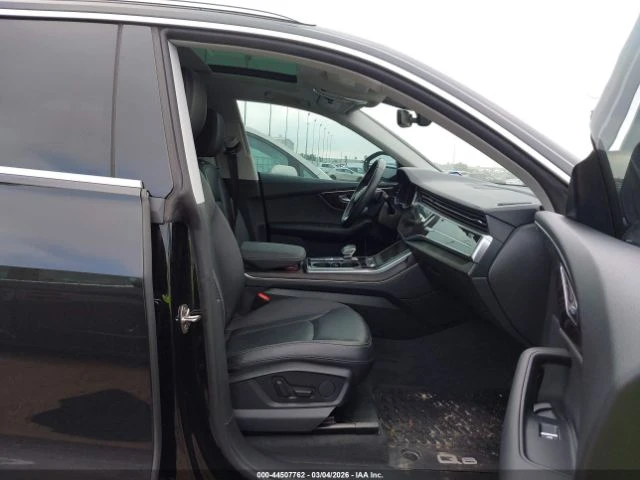 Audi Q8 PREMIUM 55 TFSI QUATTRO| PANO| | , снимка 7 - Автомобили и джипове - 54257537