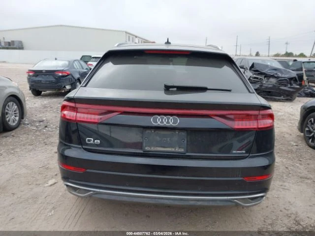 Audi Q8 PREMIUM 55 TFSI QUATTRO| PANO| | , снимка 5 - Автомобили и джипове - 54257537