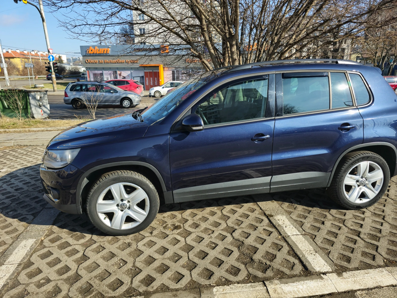 VW Tiguan 2.0 TSI 4x4 - изображение 3