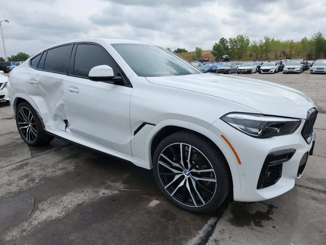 BMW X6 2022 BMW X6 XDRIVE40I - изображение 3