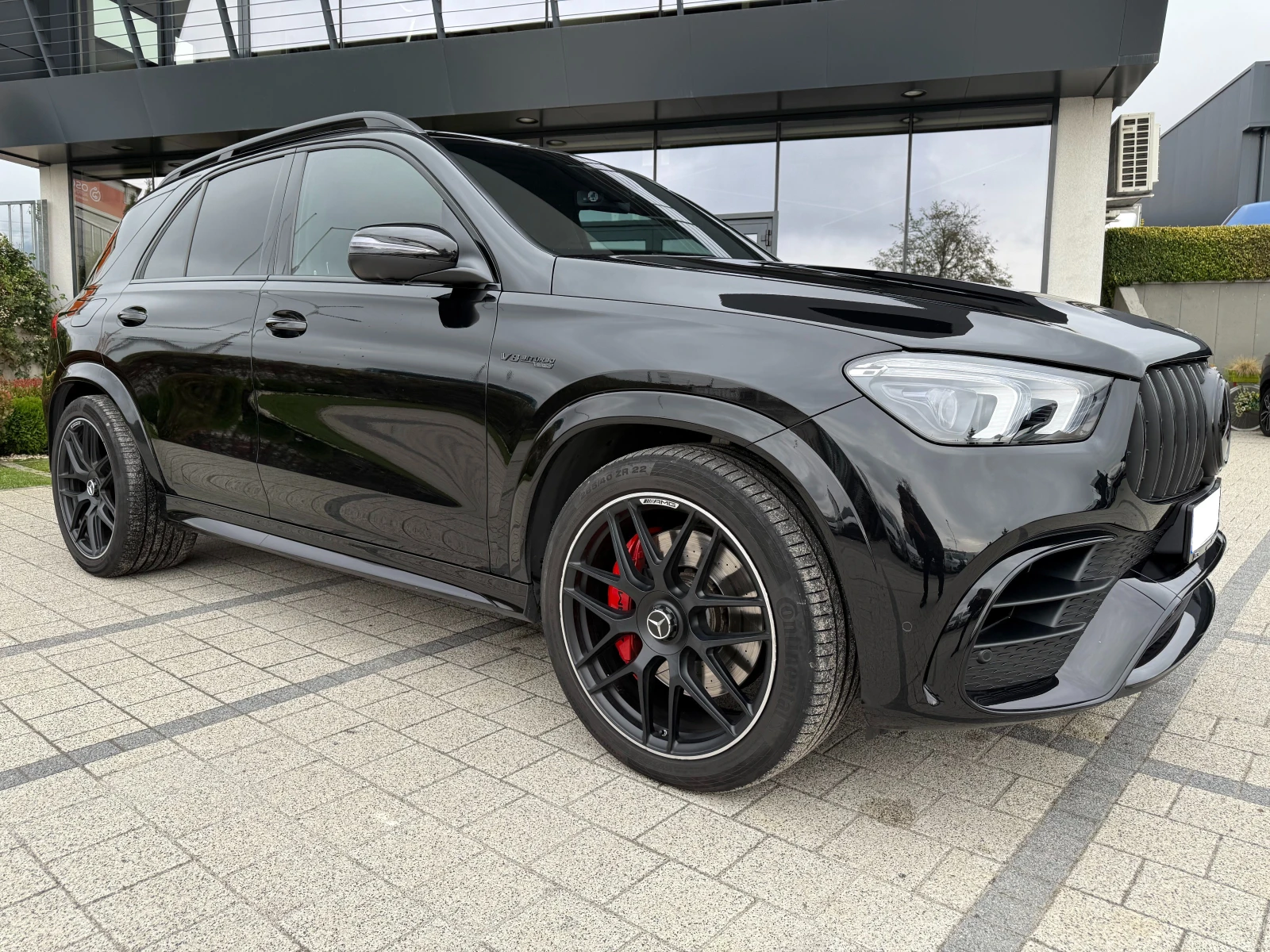 Mercedes-Benz GLE 63 S AMG V8 Bi-Turbo  - изображение 2