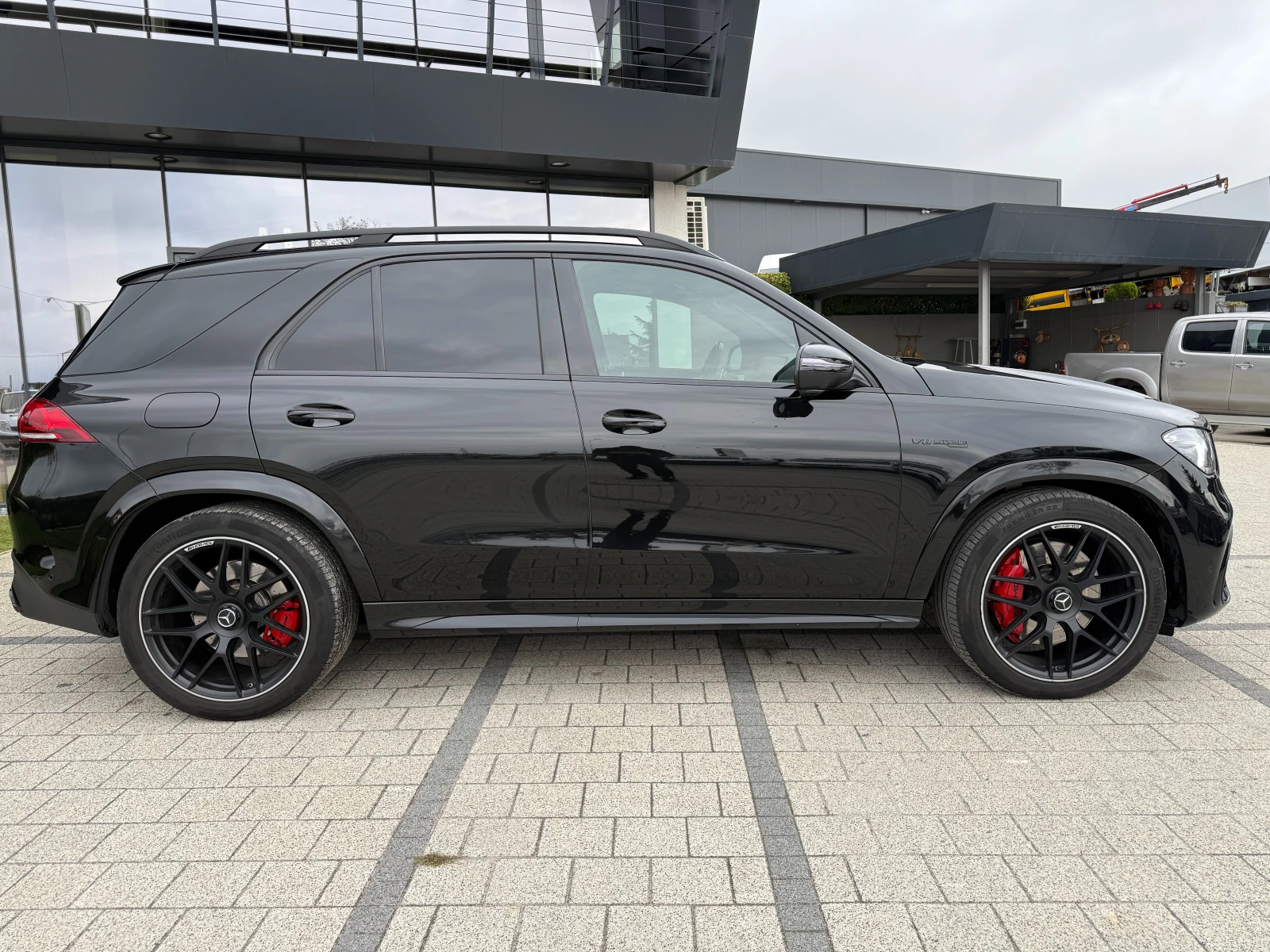 Mercedes-Benz GLE 63 S AMG V8 Bi-Turbo  - изображение 8