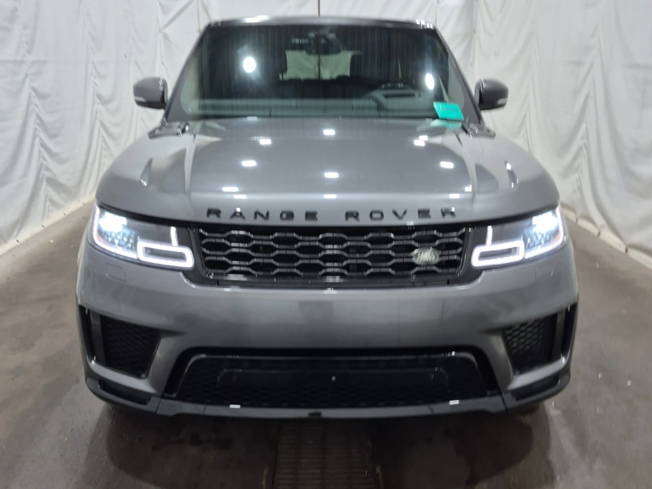 Land Rover Range Rover Sport * АВТО КРЕДИТ* ЦЕНА ДО БГ * СЕРВИЗНА ИСТОРИЯ *  - изображение 3