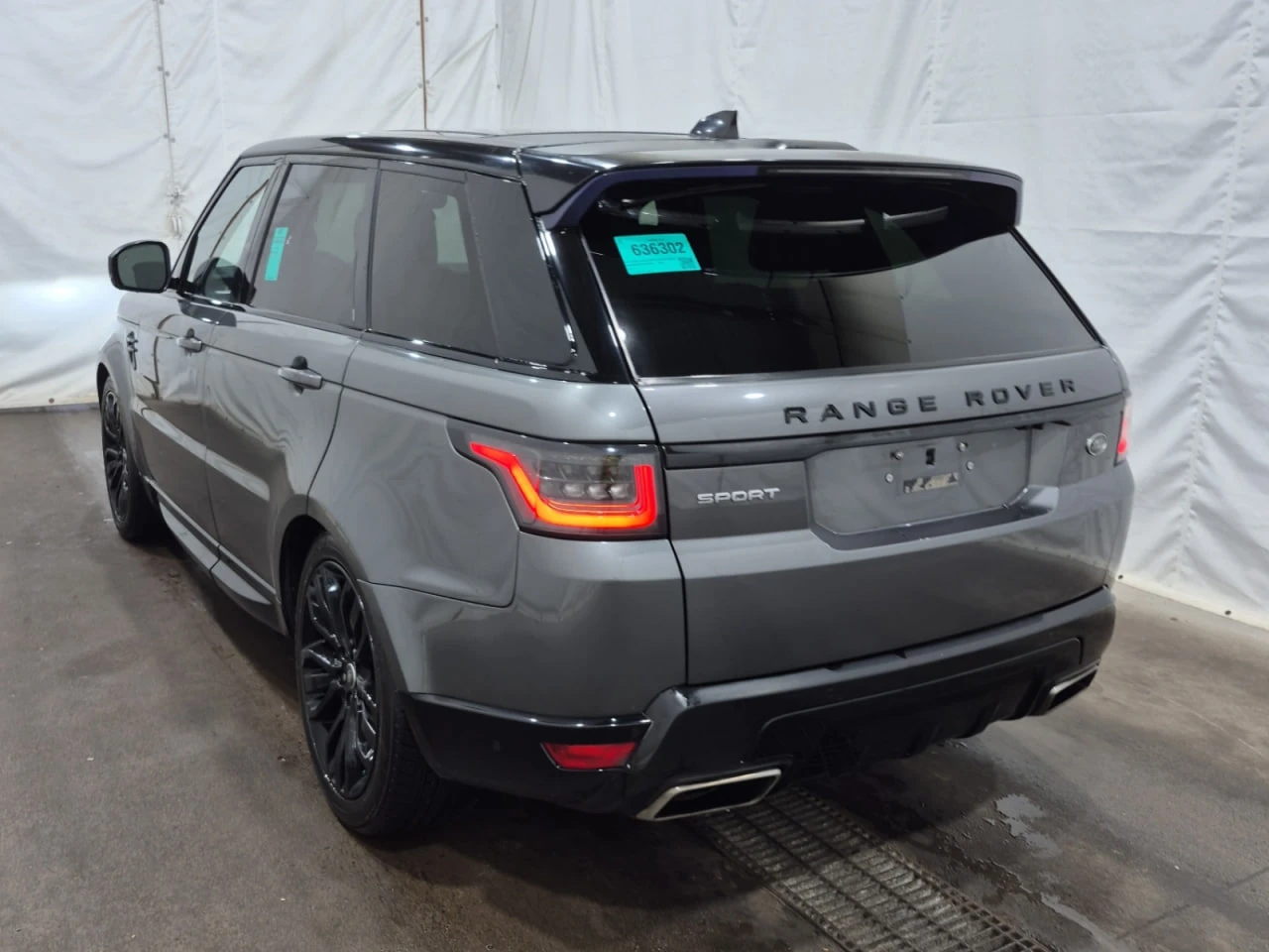 Land Rover Range Rover Sport * АВТО КРЕДИТ* ЦЕНА ДО БГ * СЕРВИЗНА ИСТОРИЯ *  - изображение 4