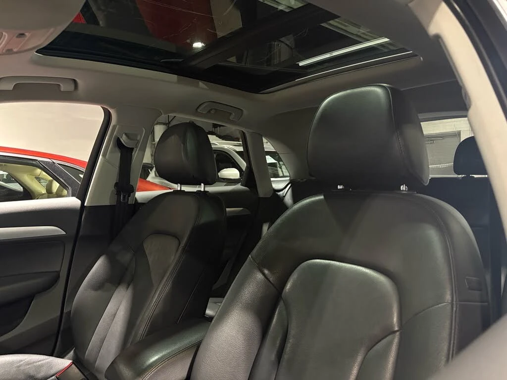Audi Q3 2.0T quattro Progressiv* АвтоКредит* (Цена до БГ) , снимка 12 - Автомобили и джипове - 54372303