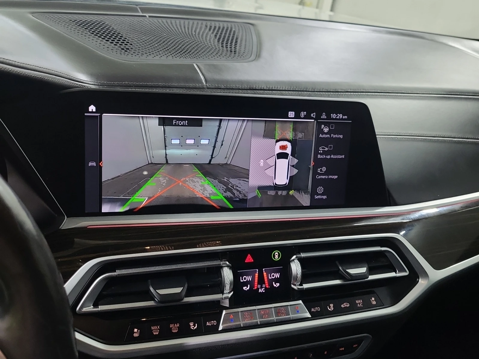 BMW X7 40I * M ПАКЕТ * HEAD UP * CARFAX * ОБДУХВАНЕ * , снимка 9 - Автомобили и джипове - 55014395