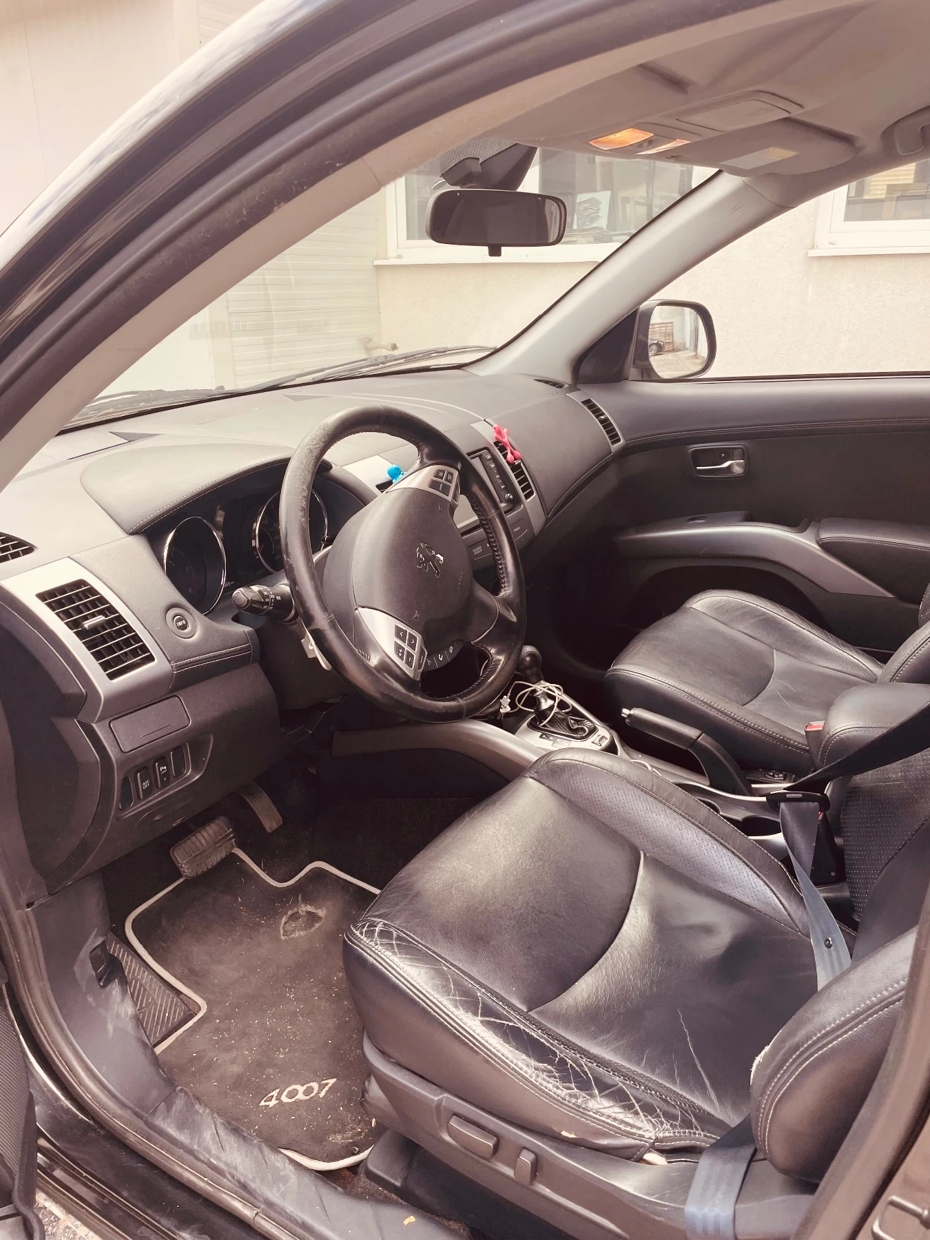Peugeot 4007, снимка 5 - Автомобили и джипове - 55129000