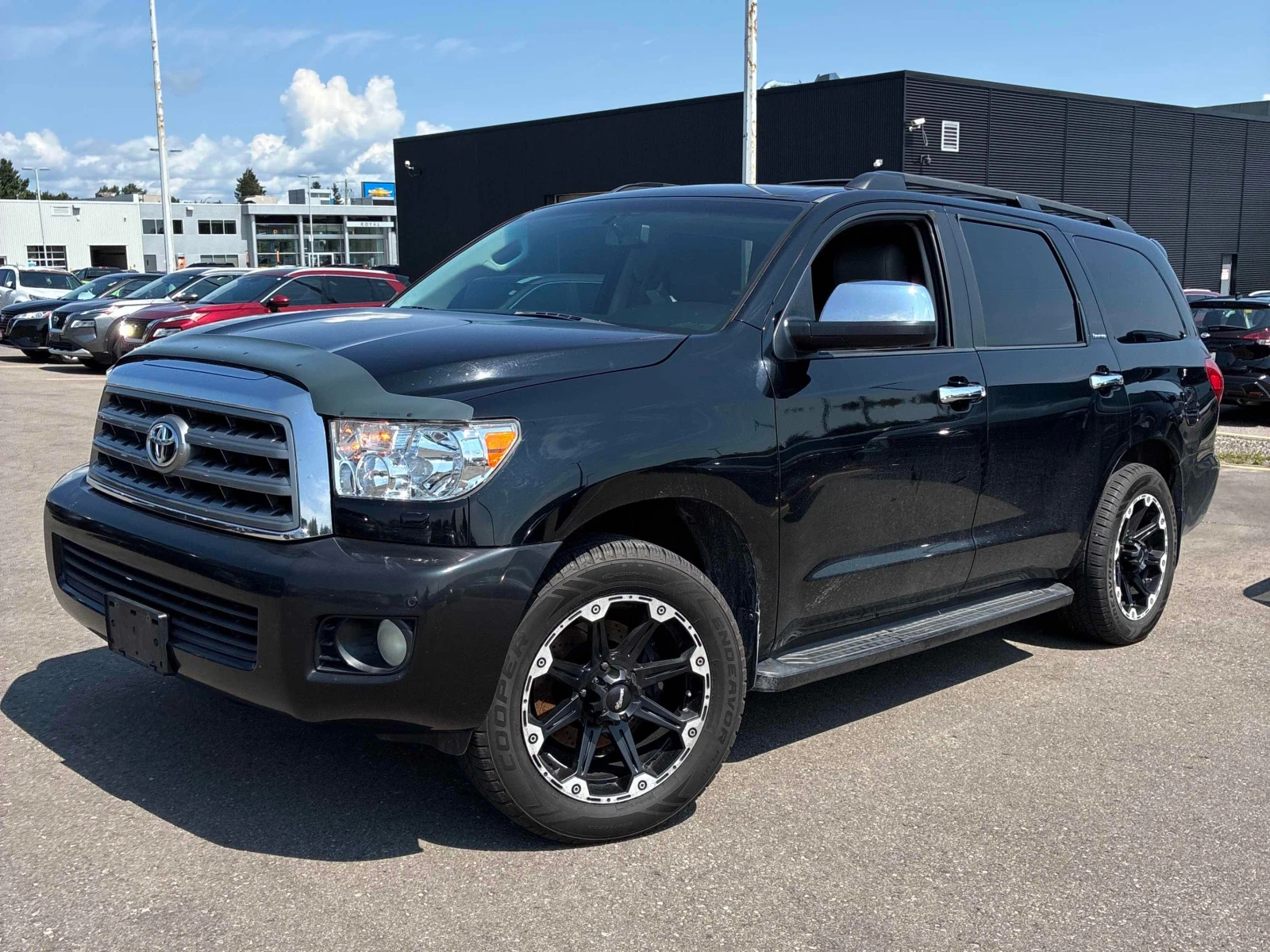 Toyota Sequoia * Limited * АВТОКРЕДИТ БЕЗ ПЪРВОНАЧАЛНА ВНОСКА* , снимка 2 - Автомобили и джипове - 55830918
