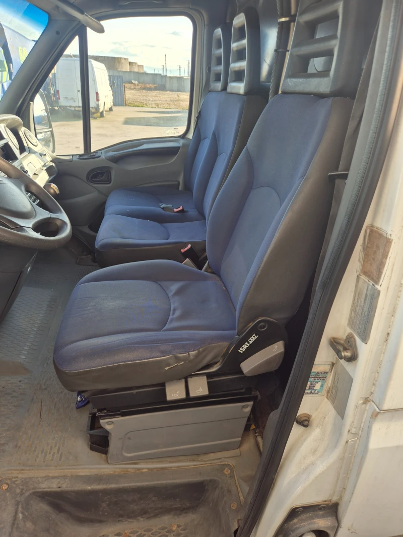 Iveco Daily, снимка 4 - Бусове и автобуси - 49416440