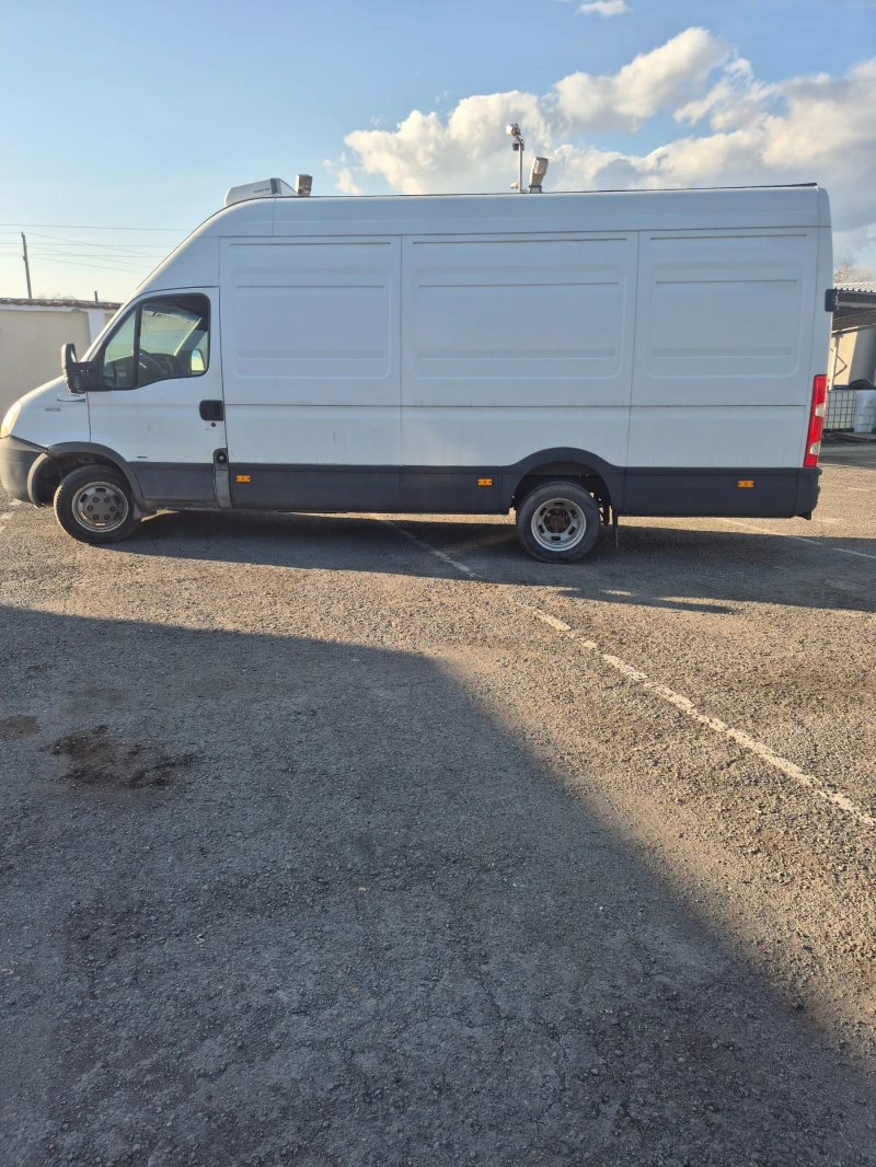 Iveco Daily, снимка 8 - Бусове и автобуси - 49416440