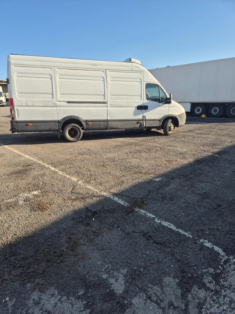 Iveco Daily, снимка 10 - Бусове и автобуси - 49416440