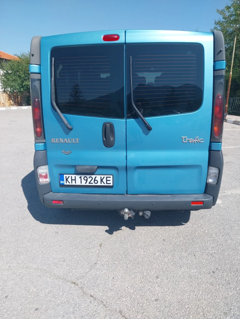 Renault Trafic 2.5 DCI , снимка 2 - Бусове и автобуси - 50404118