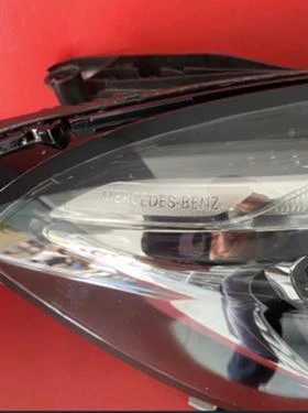 Mercedes GLA десен би-ксенонов фар , снимка 4