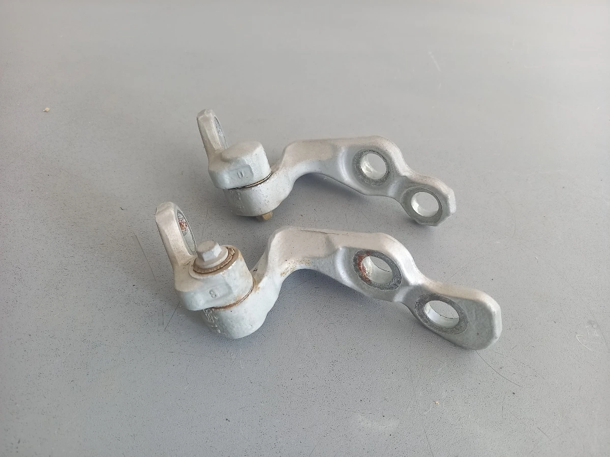 Панти врата предни десни Форд Фокус (н)