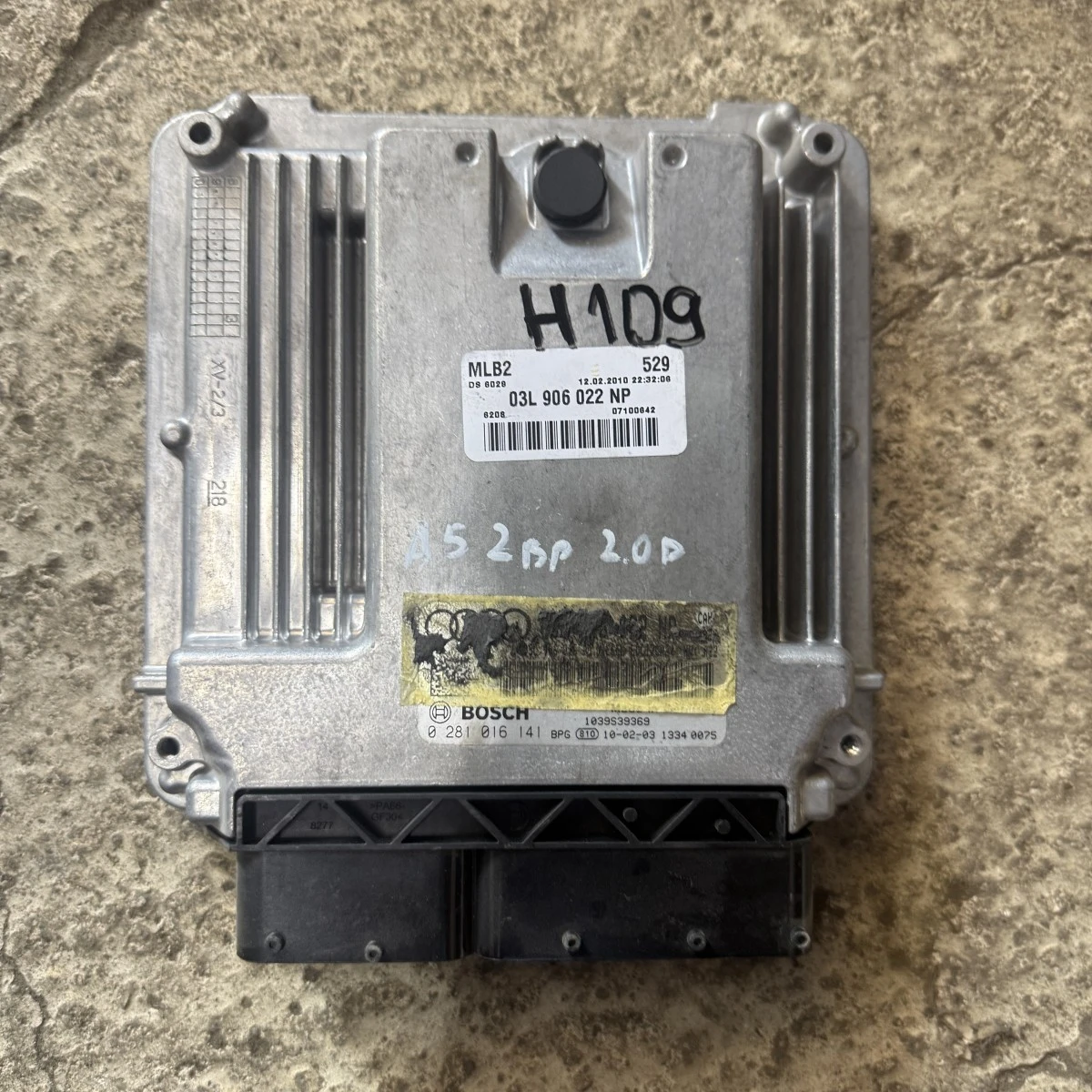 Компютър мотор двигател ECU AUDI A4 A6 A5 Q5 20tdi CaH 03L906022NP ном 109