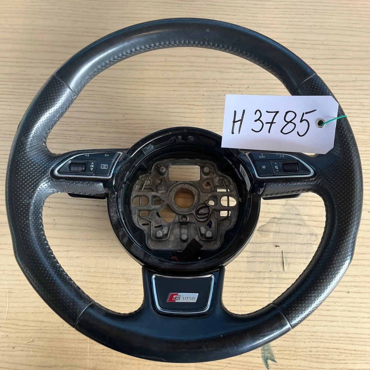 Мултиволан с пера за Ауди AUDI A6 A7 4G S Line 8X0419091M-3785