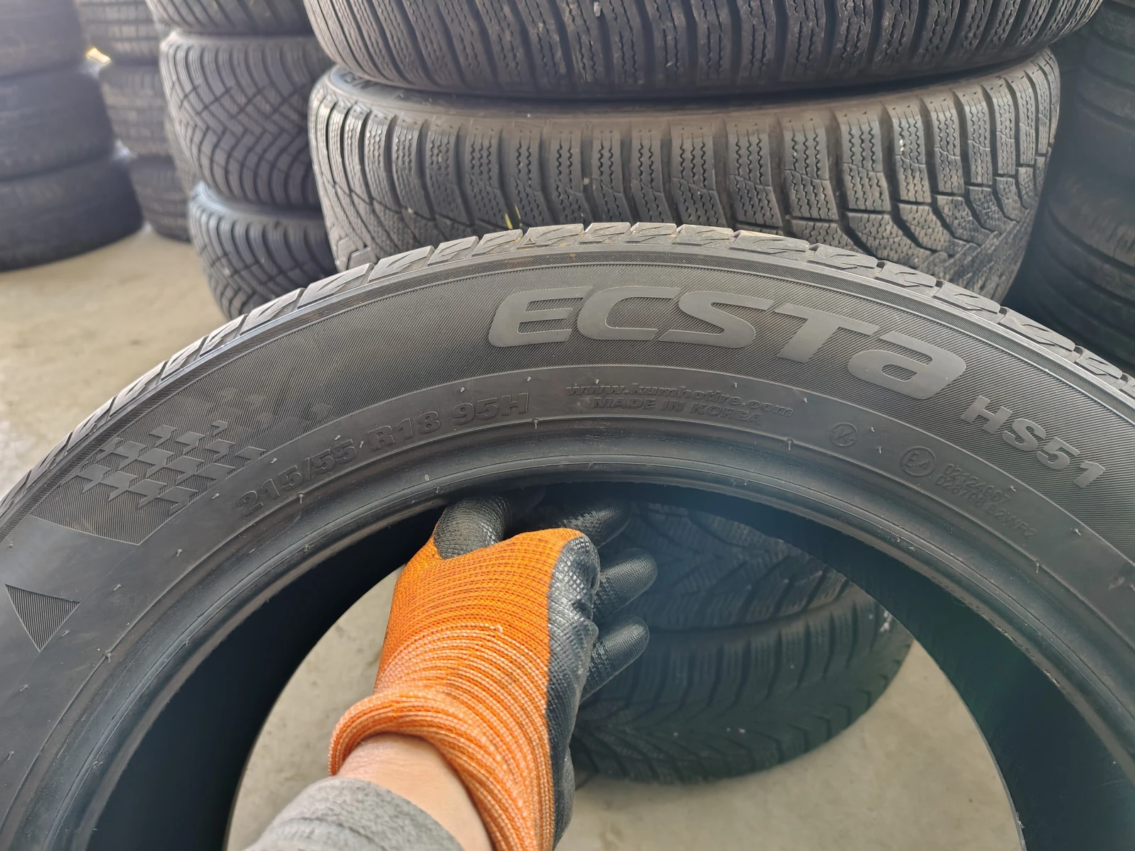 Гуми Летни 215/55R18, снимка 6 - Гуми и джанти - 55843881