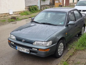 Toyota Corolla Седан, снимка 1