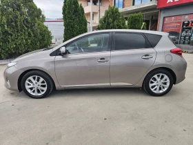Toyota Auris 2.0 D-4D/ 124 к.с./ УНИКАЛНА, снимка 3