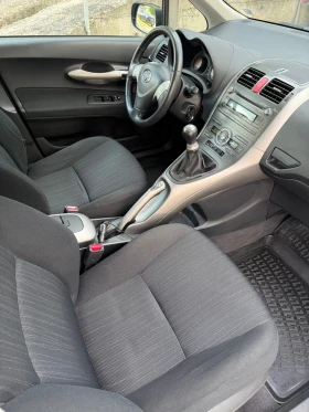 Toyota Auris 1.6 LPG, снимка 8