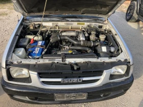 Isuzu Pickup 3100 TD 109 ks Klimatik BEZ RAjDA - 6300 € / 12321.73 лв. - 16931638 12