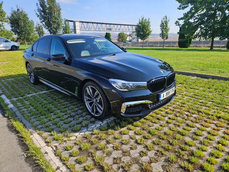 BMW 740 M Pack, снимка 3 - Автомобили и джипове - 47429666