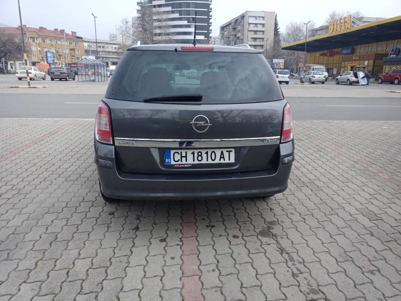 Opel Astra, снимка 3 - Автомобили и джипове - 49302648