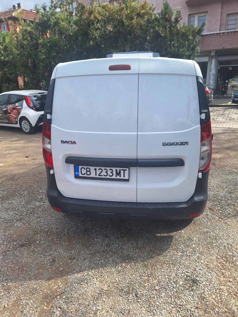 Dacia Dokker, снимка 7 - Автомобили и джипове - 49584194