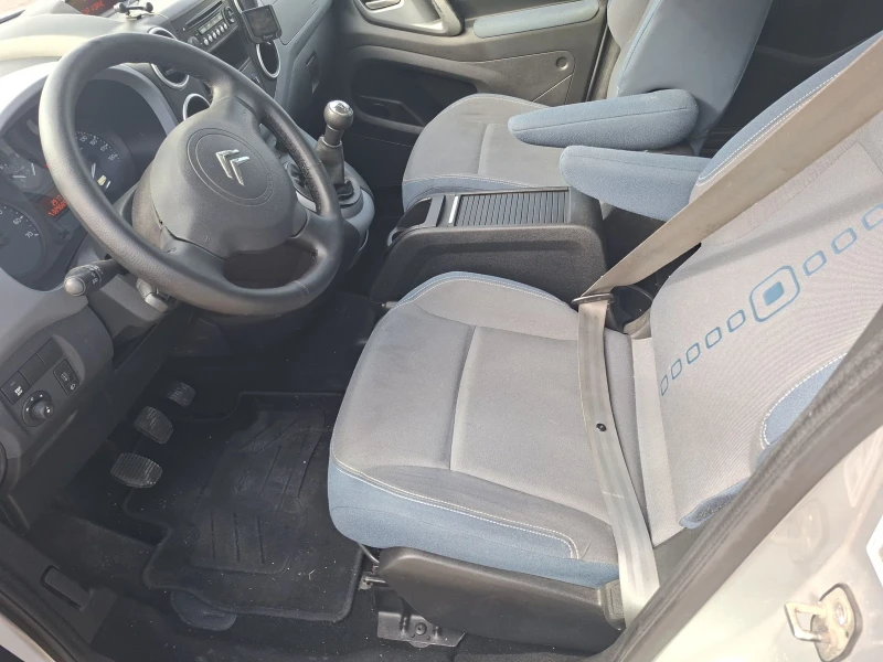 Citroen Berlingo, снимка 16 - Автомобили и джипове - 51905002