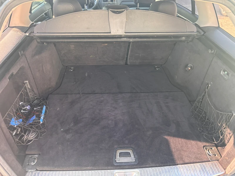 Mercedes-Benz C 220, снимка 13 - Автомобили и джипове - 52412394