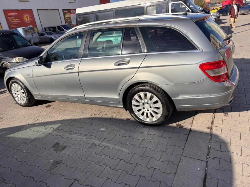 Mercedes-Benz C 220, снимка 8 - Автомобили и джипове - 52412394