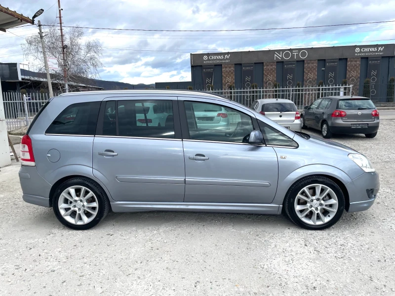 Opel Zafira 1.7cdti 120kn ecoflex 7места, снимка 4 - Автомобили и джипове - 52966842