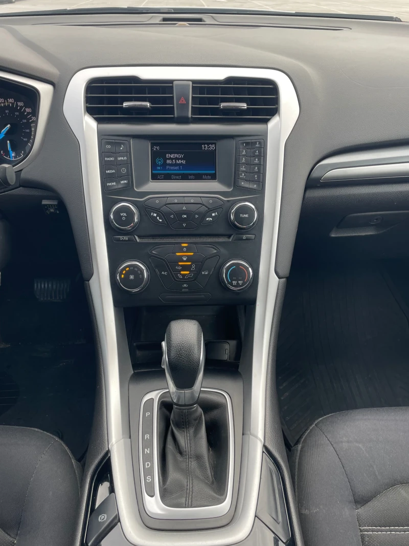 Ford Mondeo Fusion 2.5 LPG, снимка 7 - Автомобили и джипове - 53091212