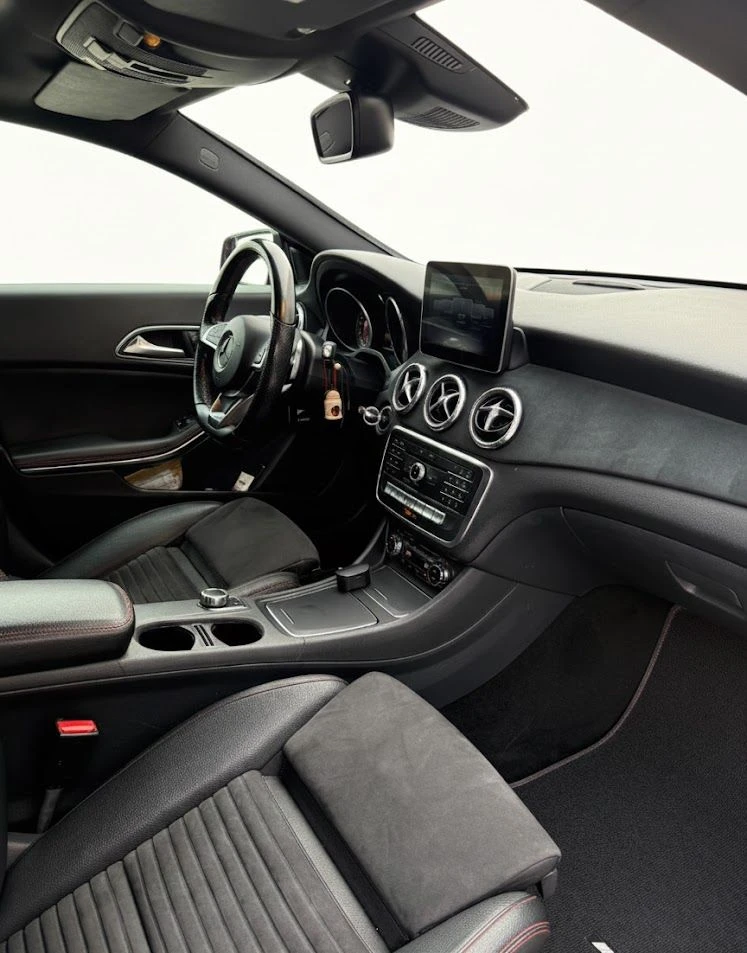 Mercedes-Benz CLA 220 CDI AMG Line, снимка 5 - Автомобили и джипове - 52750201