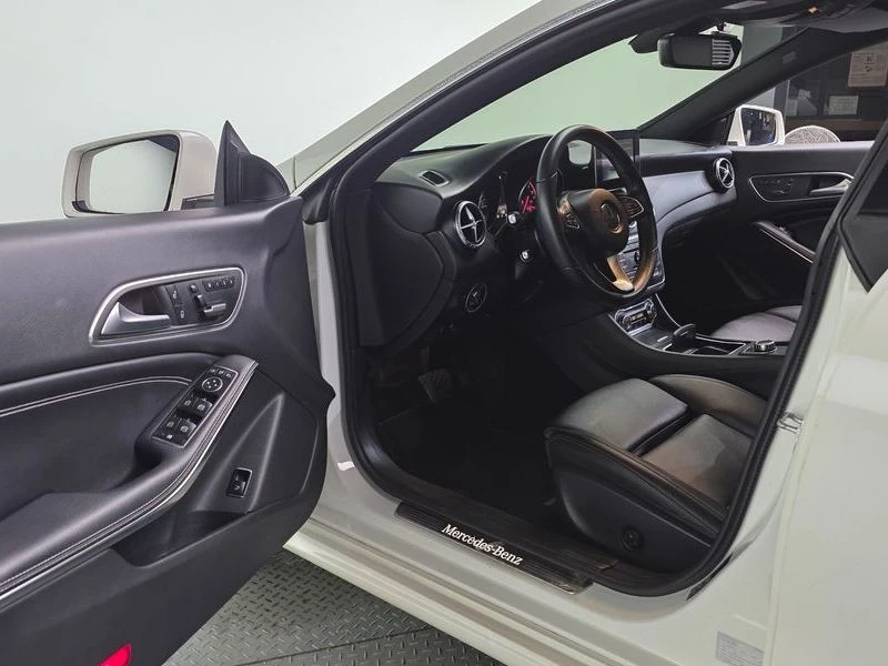 Mercedes-Benz CLA CLA200 d| 136к.с.| ВКЛ.ТЕХНОТЕСТ, снимка 10 - Автомобили и джипове - 55217648