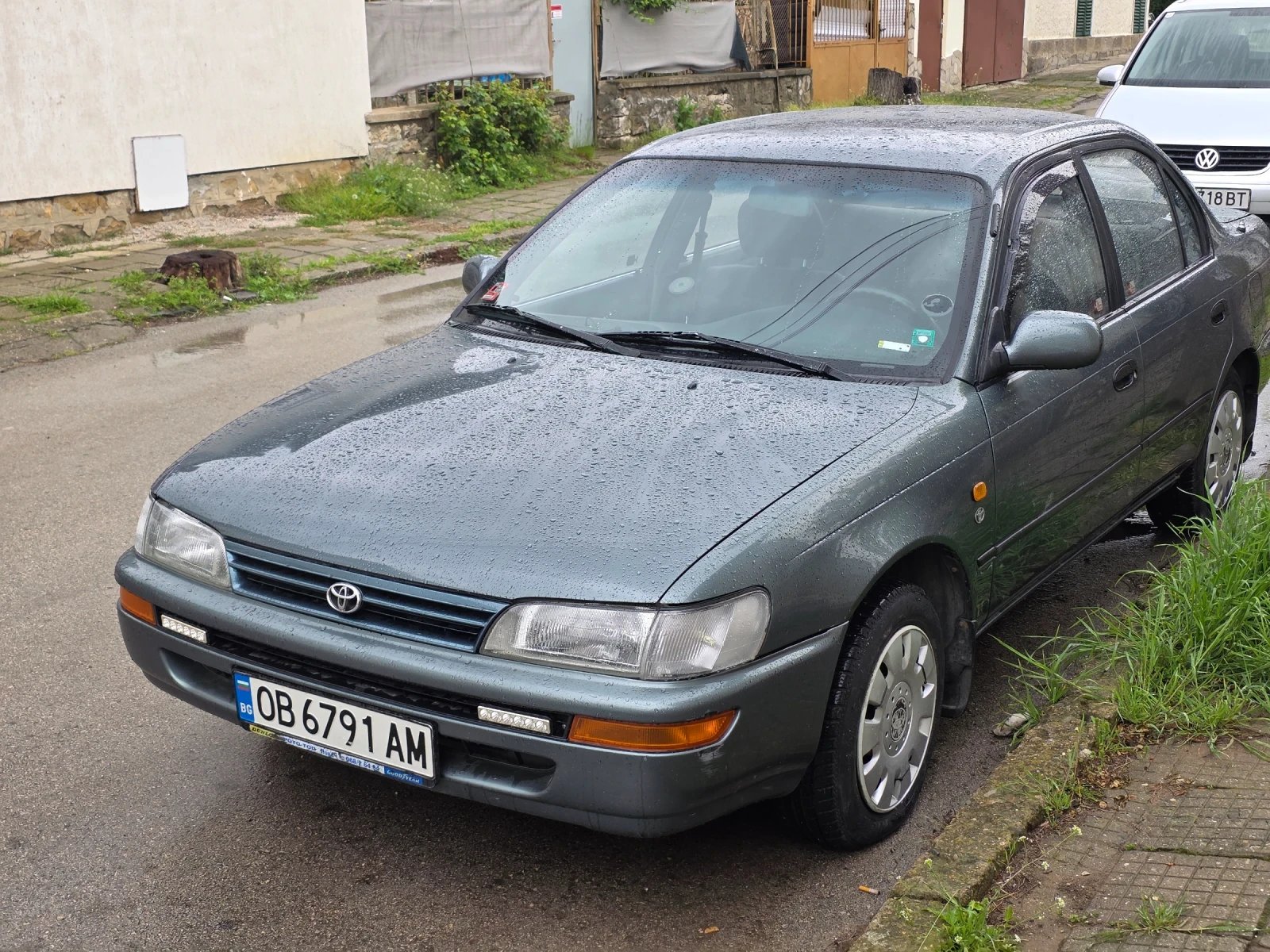 Toyota Corolla Седан, снимка 1
