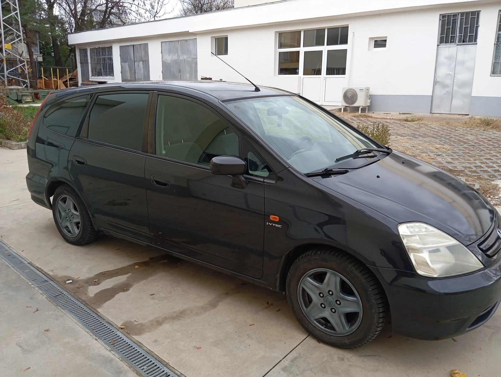 Honda Stream 2.0 - изображение 3