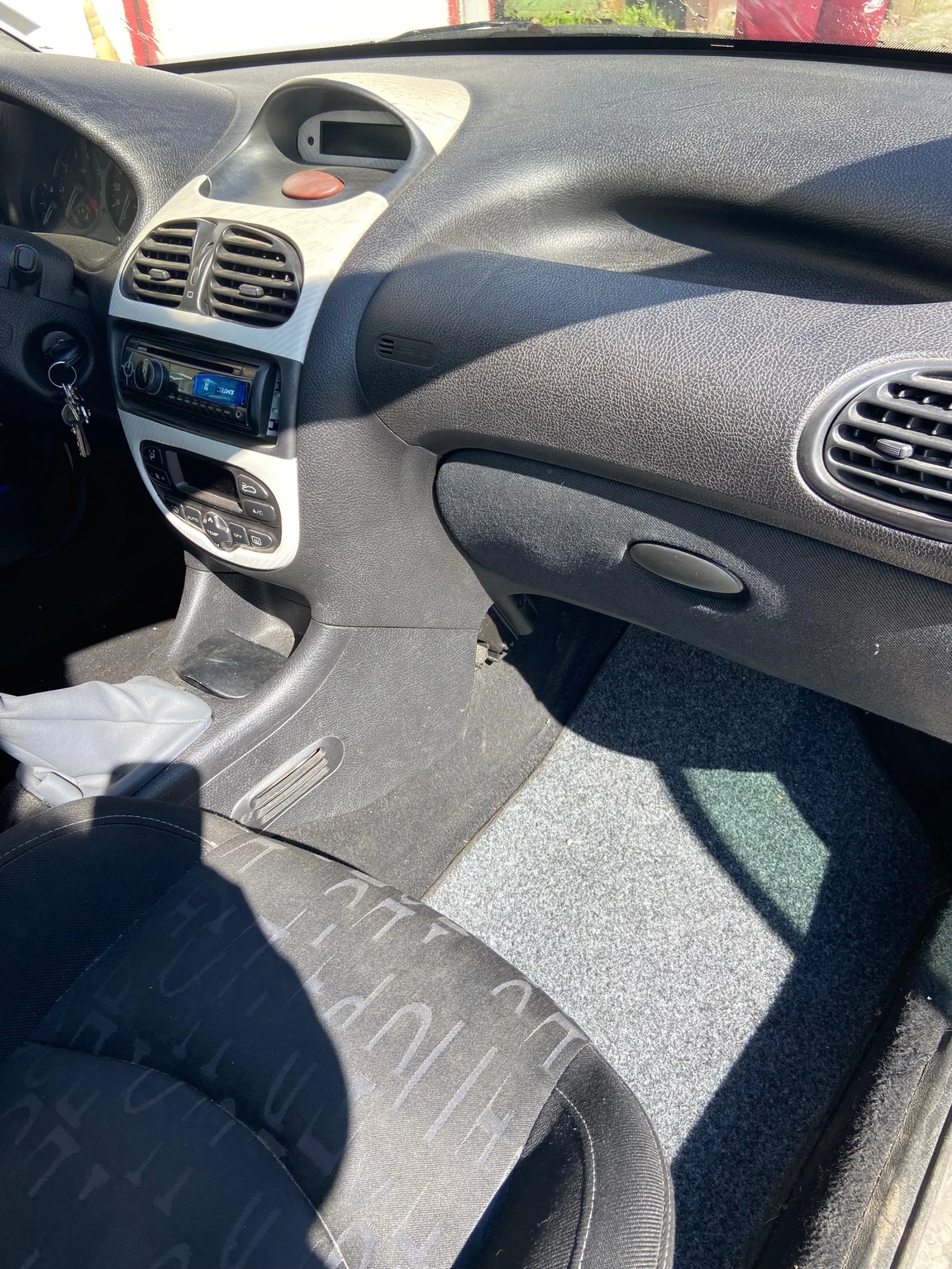 Peugeot 206  - изображение 7