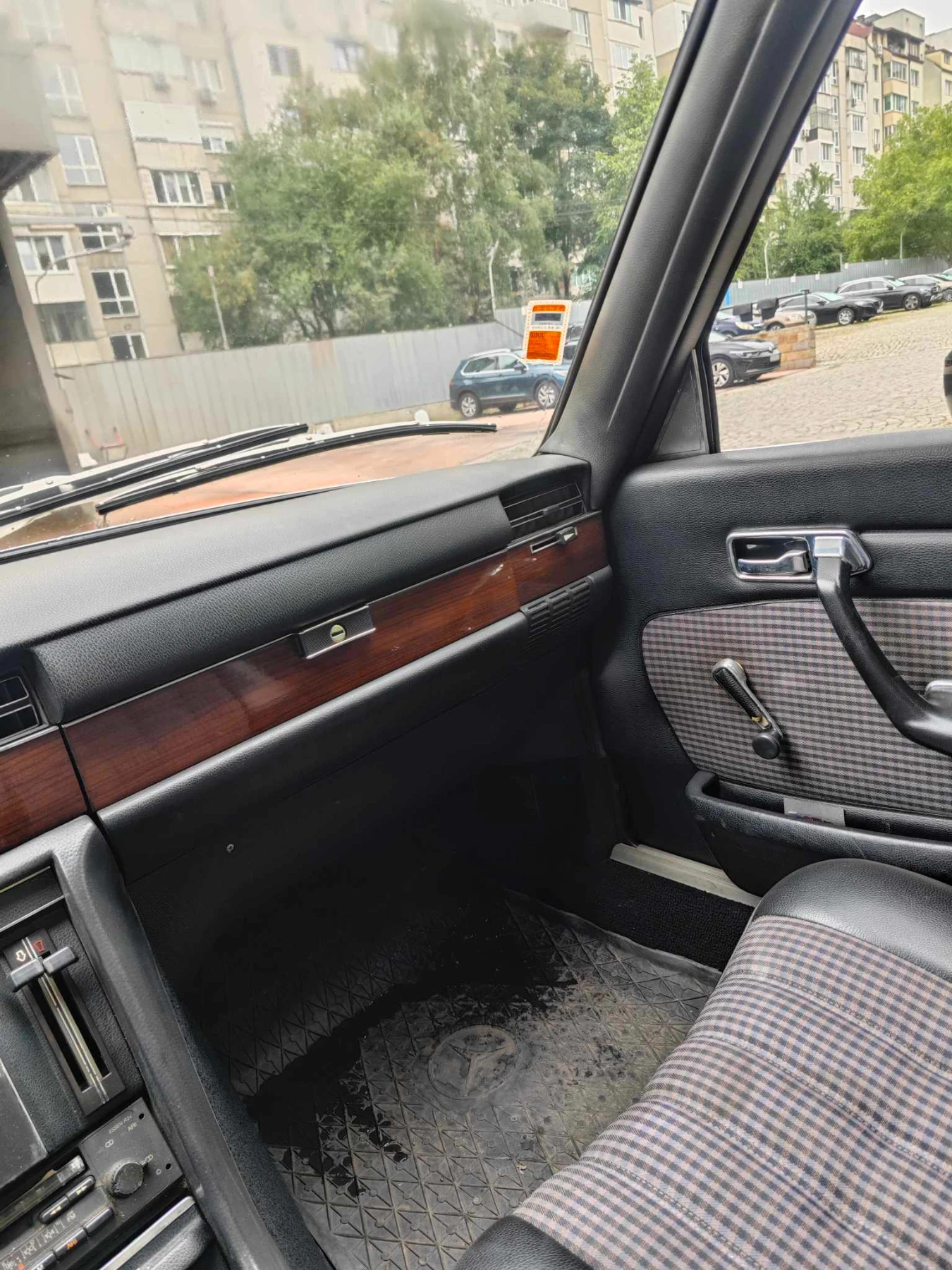 Mercedes-Benz S 280 S CLASS - 280 SE W116 - изображение 10