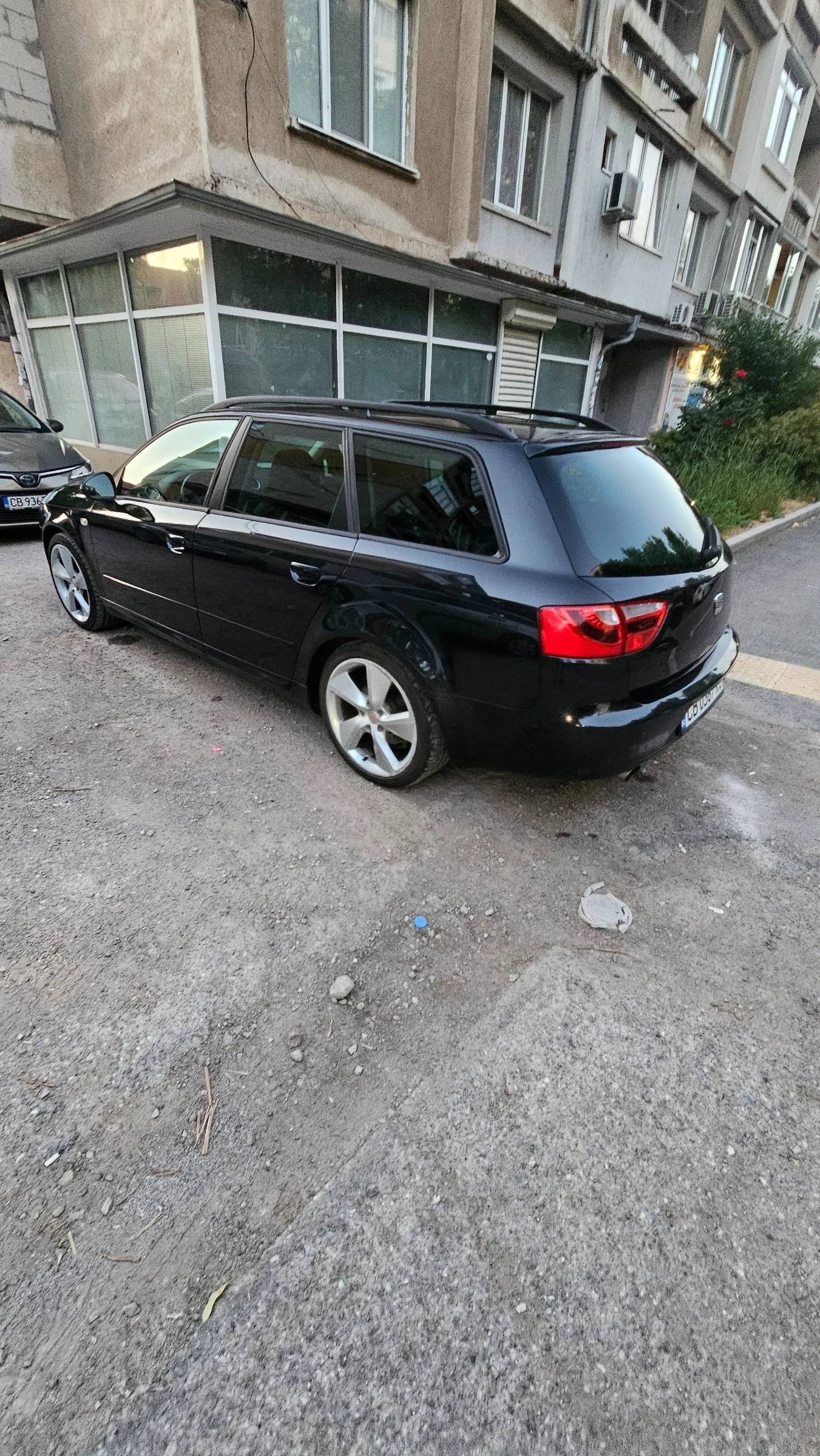 Seat Exeo 2.0 turbo 211 к.с - изображение 6