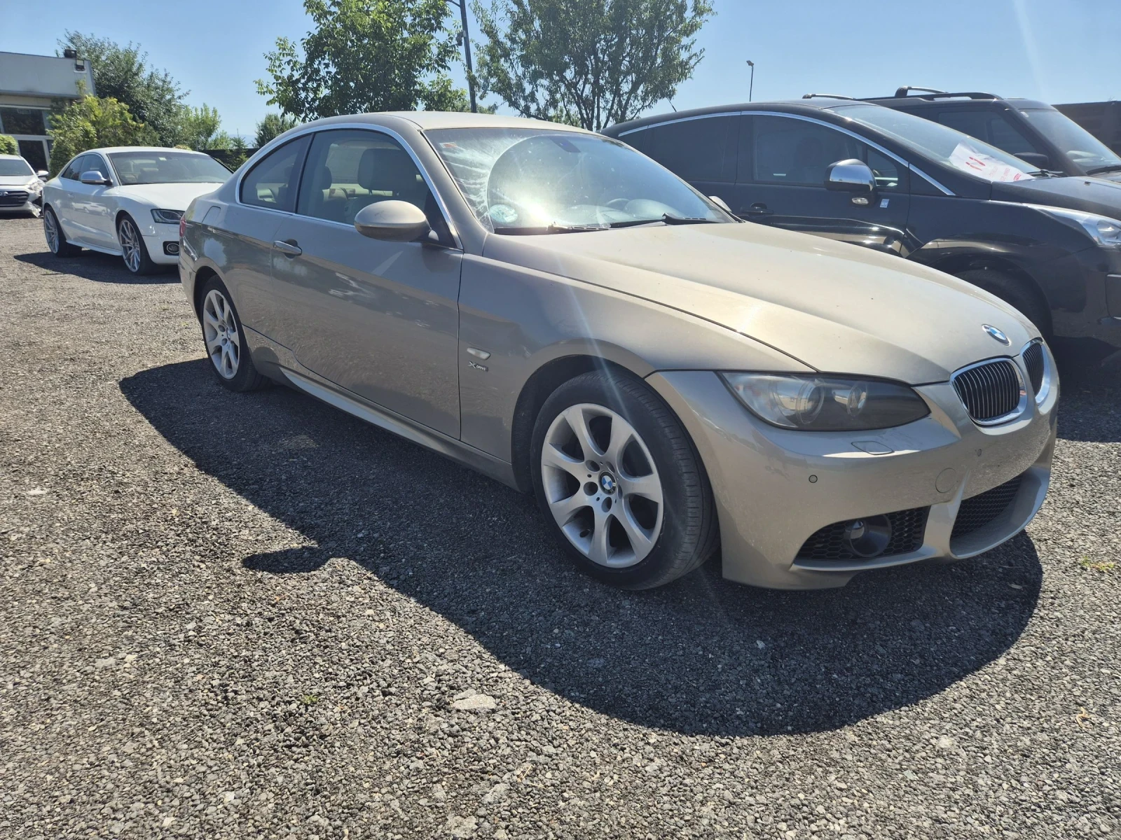 BMW 330 3.0, 4x4 - изображение 2