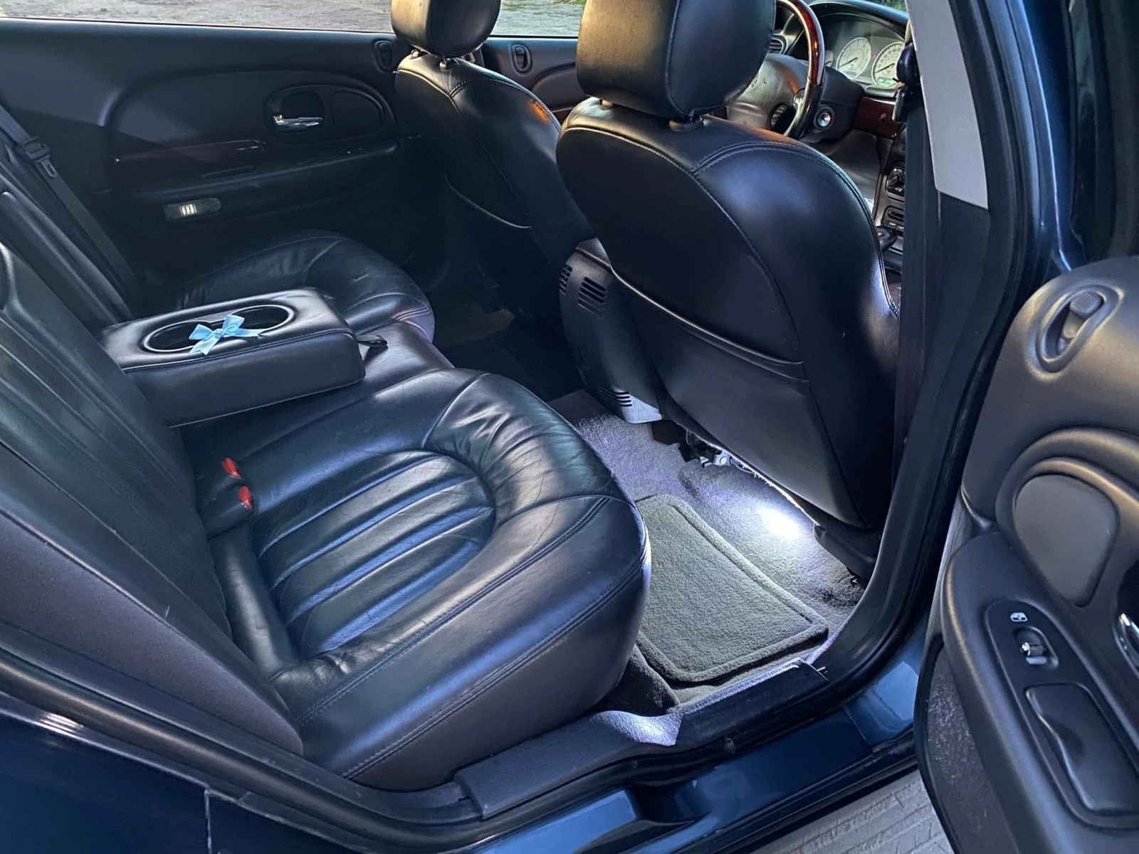 Chrysler 300m SRT - изображение 8