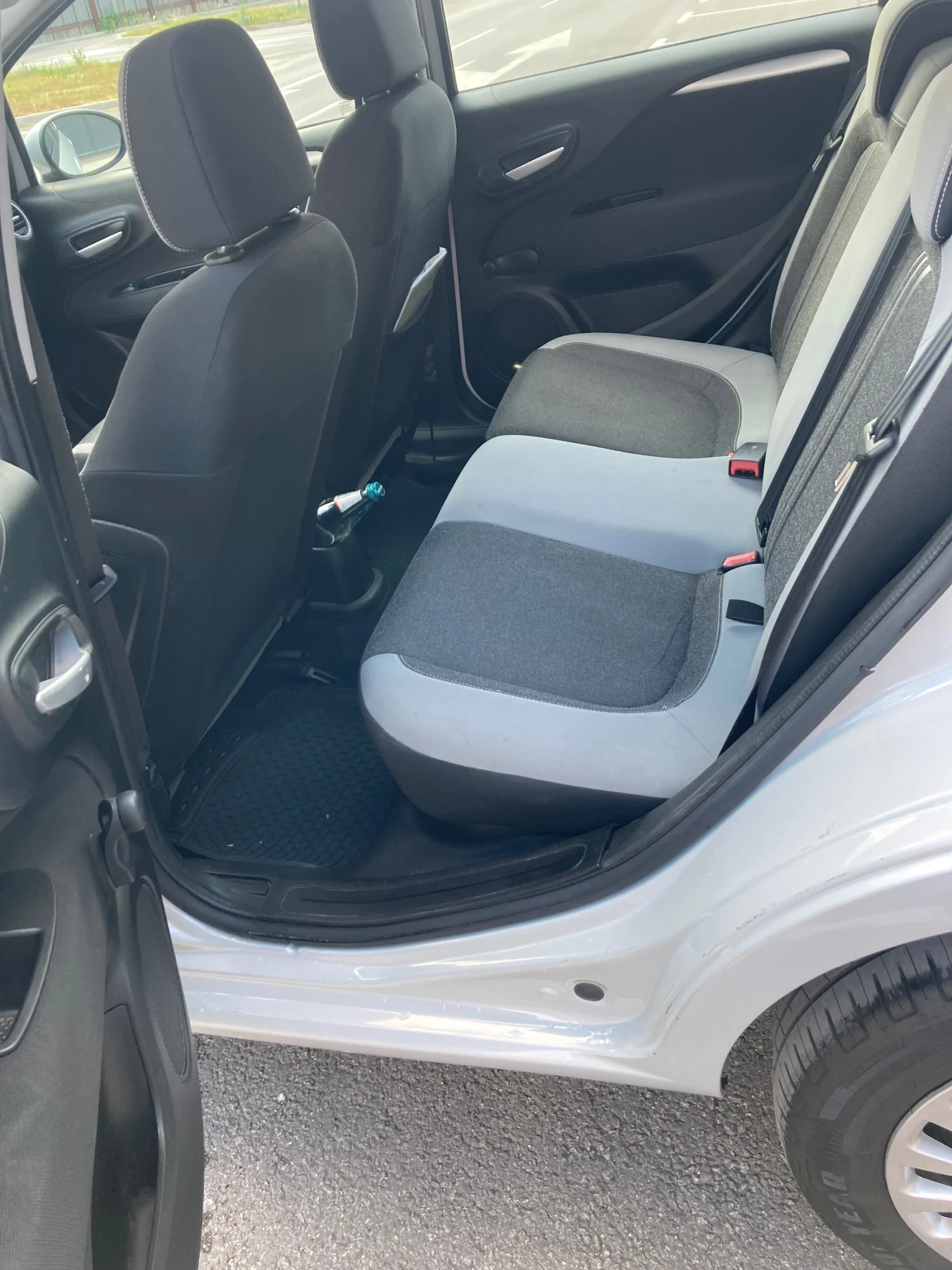 Fiat Punto Grande Punto 1, 4 evo / benzin-cng - изображение 6