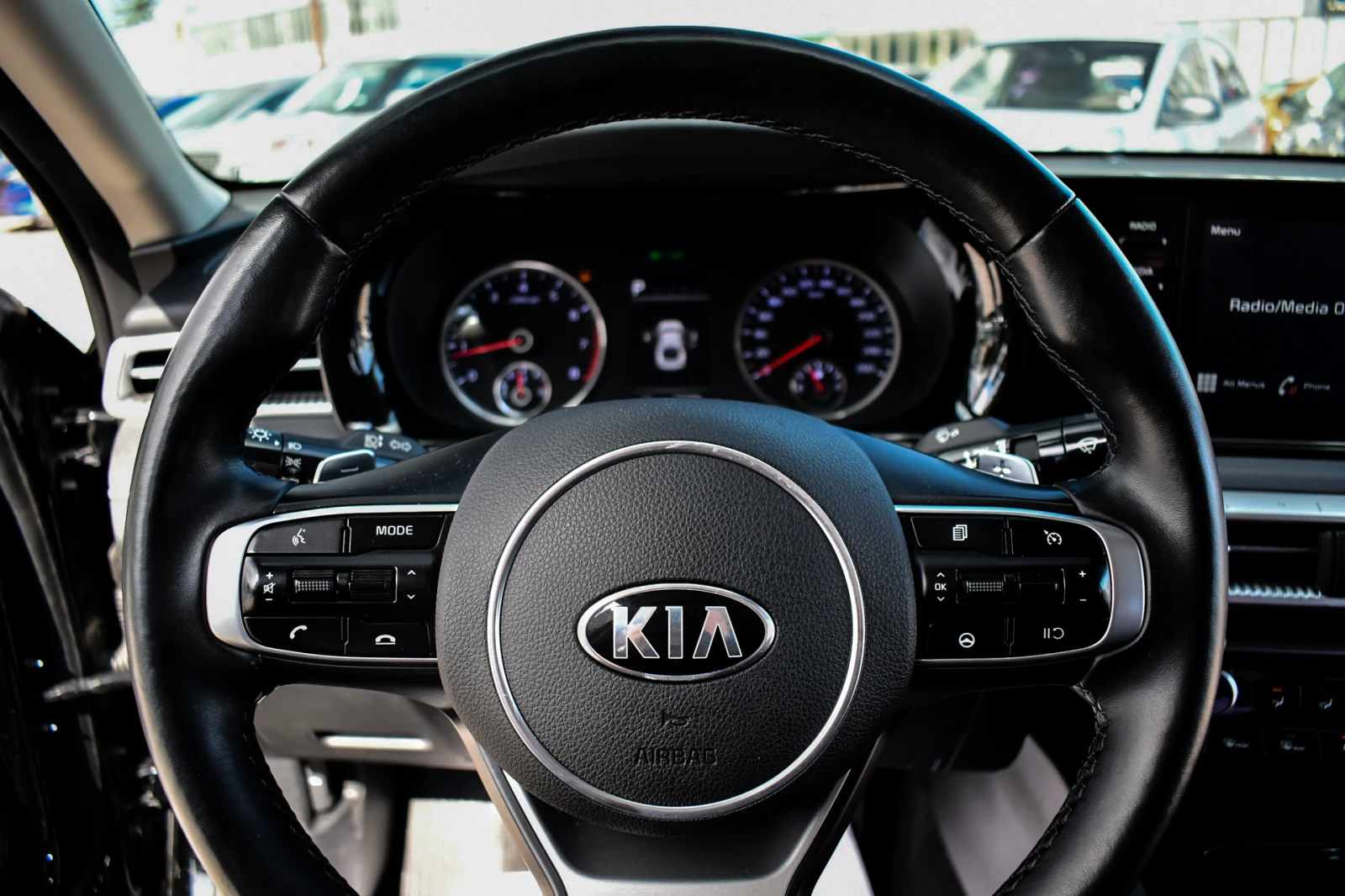 Kia K5 2.0 LPI | Mobile.bg   12