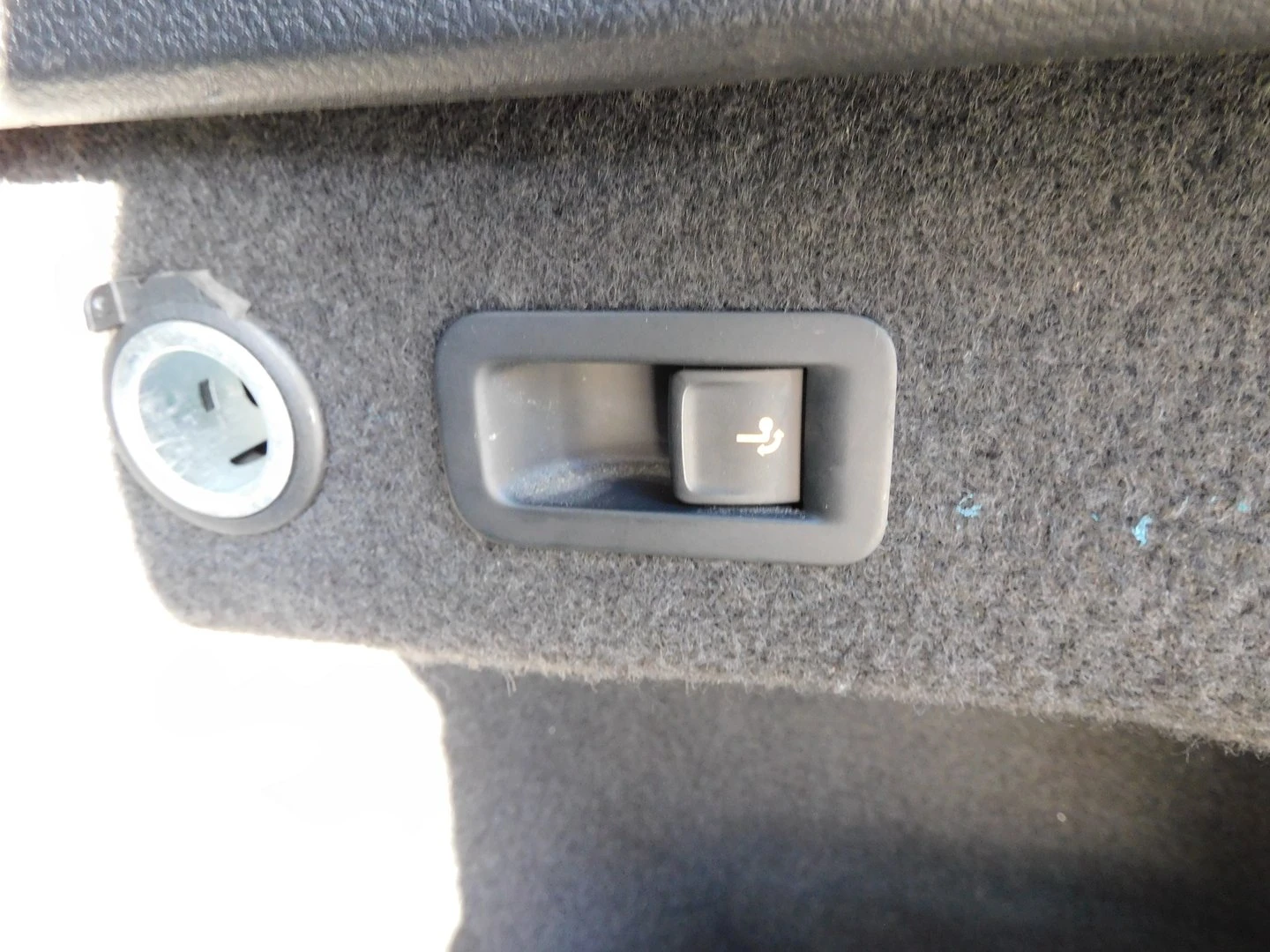 VW Passat Comfortline 2.0TDI BMT | Mobile.bg   12