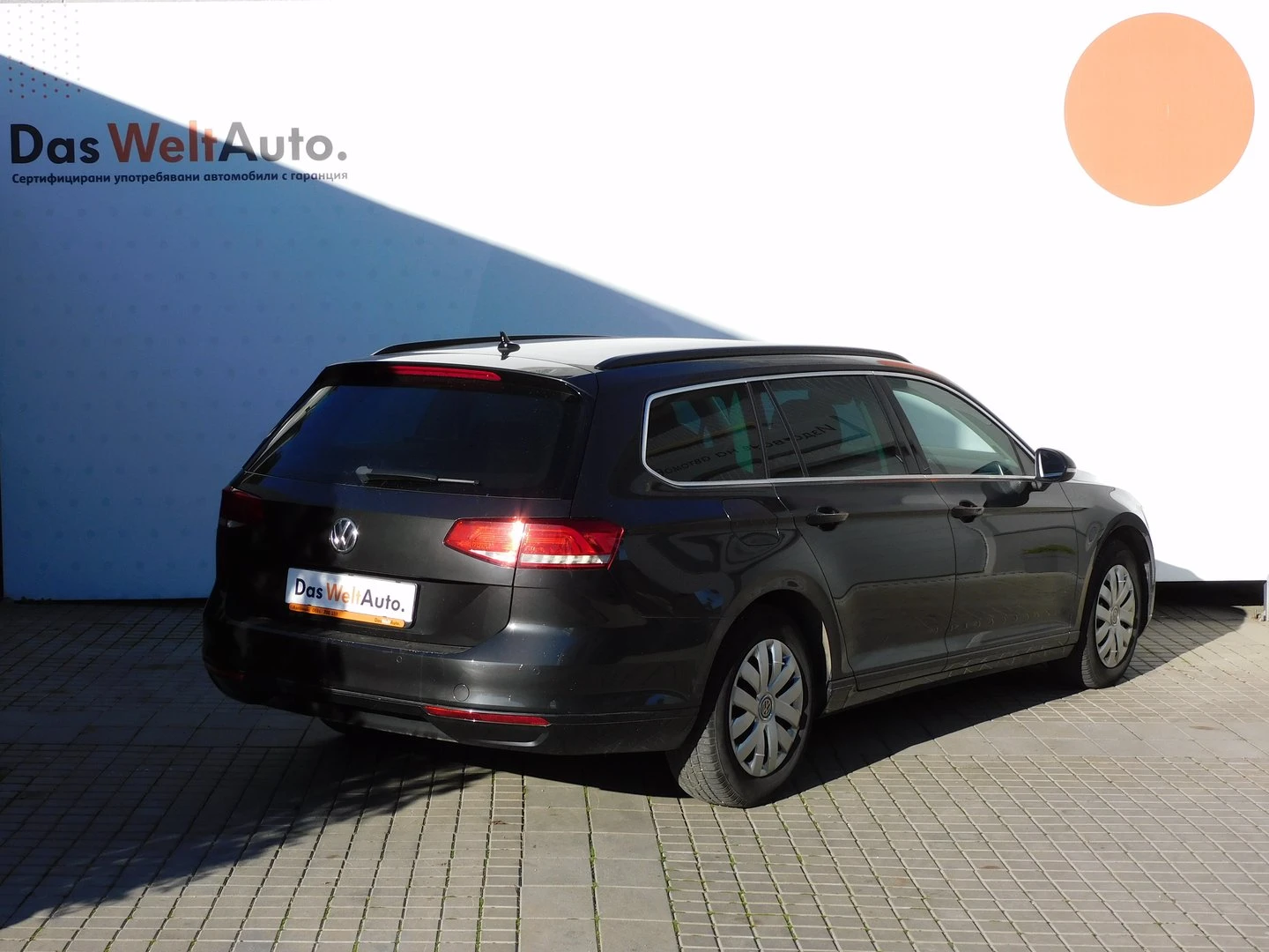 VW Passat Comfortline 2.0TDI BMT - изображение 4